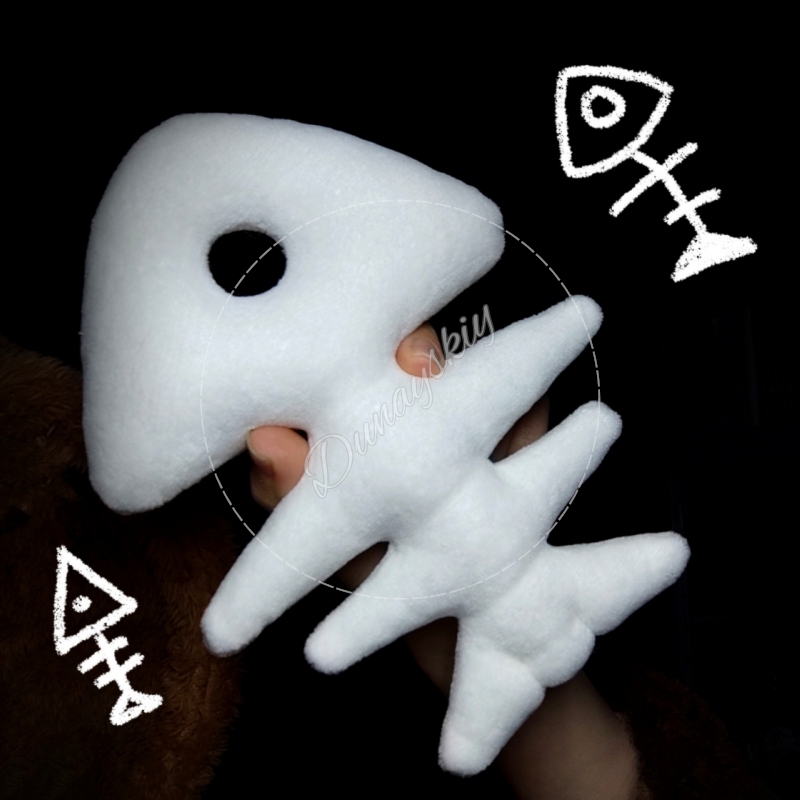 Plush Fishbone Keychain For Fu - Fishbones Cosplay Prop recension och pris